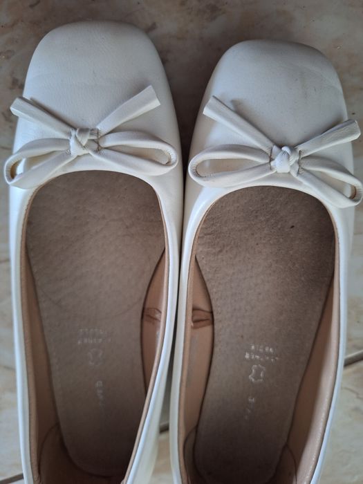 Baleriny Reserved r. 35 biale