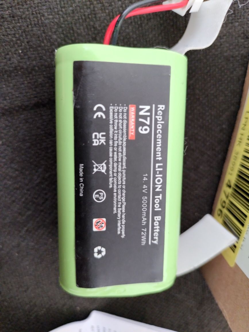 Bateria do odkurzacza samoczyszczącego