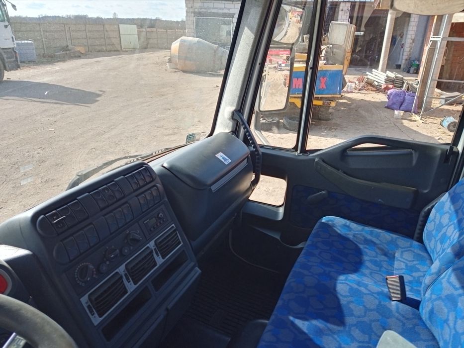 Iveco eurocargo 75E17 Laweta Pomoc drogowa klima Webasto