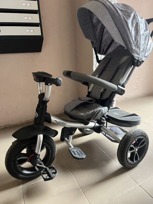 Триколісний велосипед turbotrike з батьківською ручкою