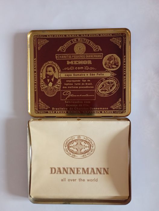 Metalowe pudełko na cygaretki Dannemann Sumatra Menor