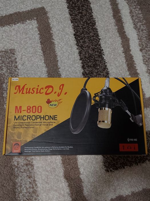 Продам мікрофон BM800