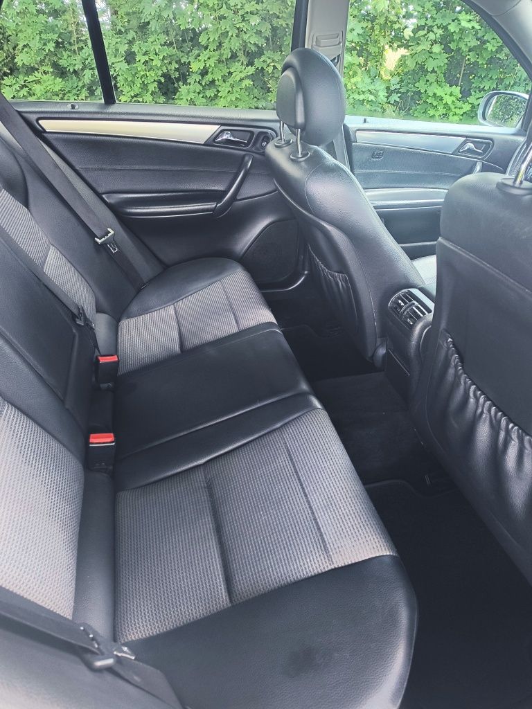 Mercedes-Benz C200 kompressor ver. Avantgarde