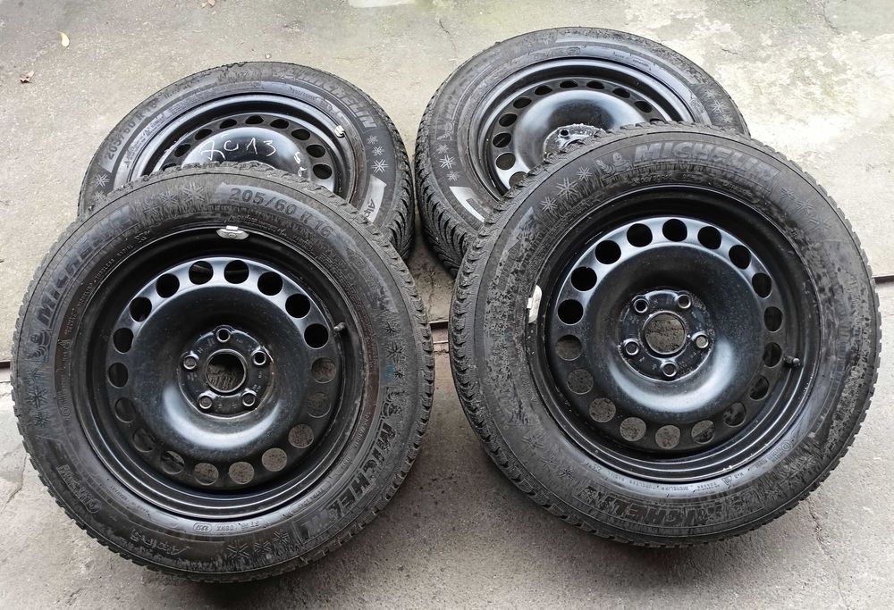 Koła Zima 16 5x112 Skoda Superb Octavia VW Touran PASSAT A4 A6 SEAT