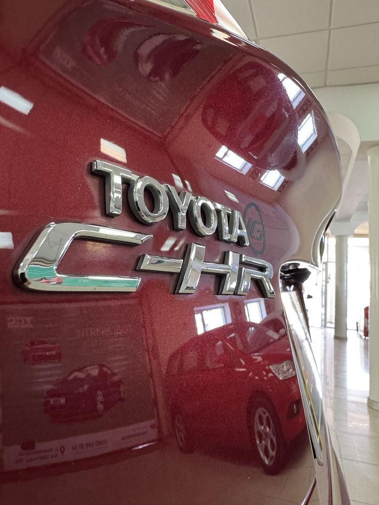 Toyota C-HR Hybrid 1.8і 16V АКПП 2017 р.в. (122 к.с.)