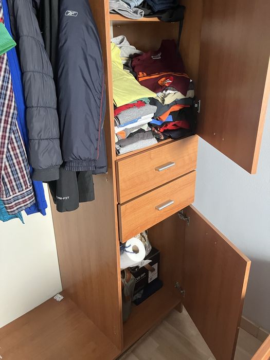 Guarda Roupa - Usado