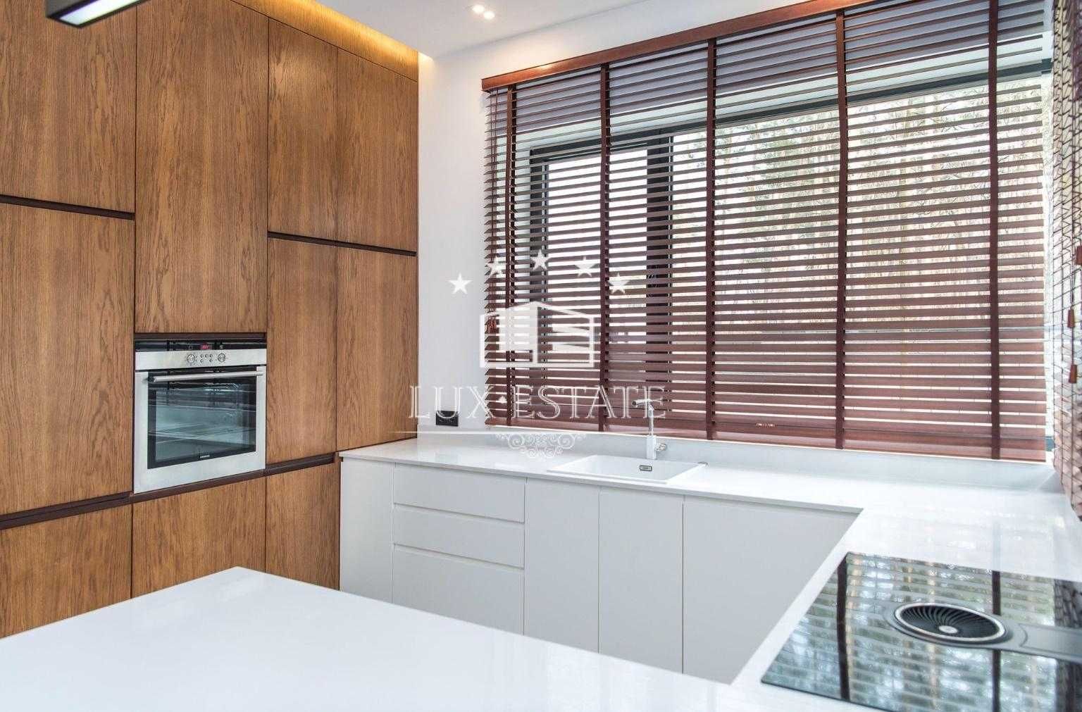 Сдается современный дом 400м² рядом сосновый лес  (25 соток)  СТОЯНКА