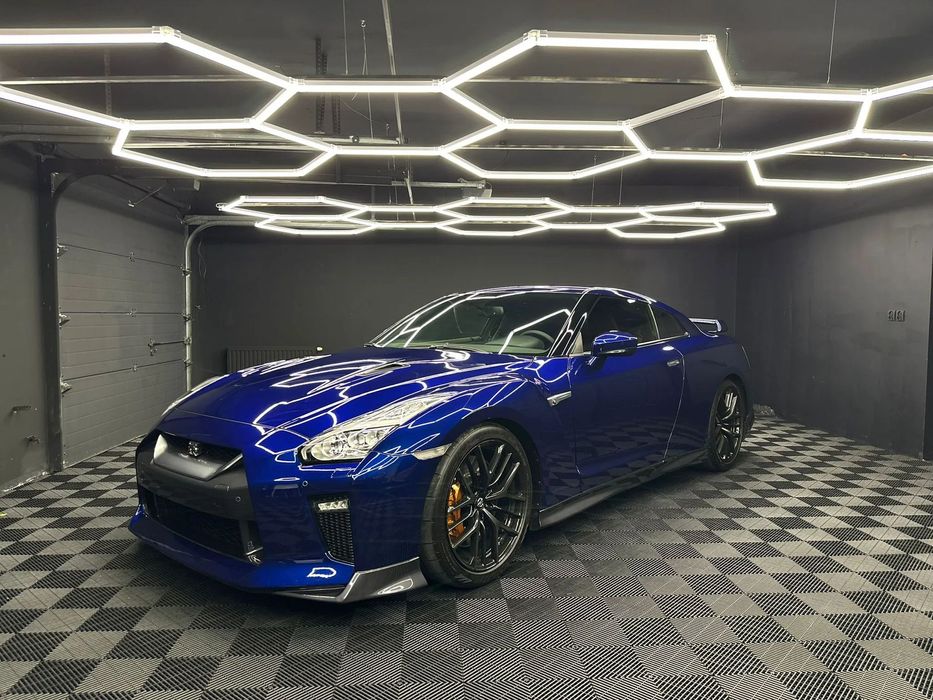 Nissan GT-R Nissan GT-R Prestige Edition