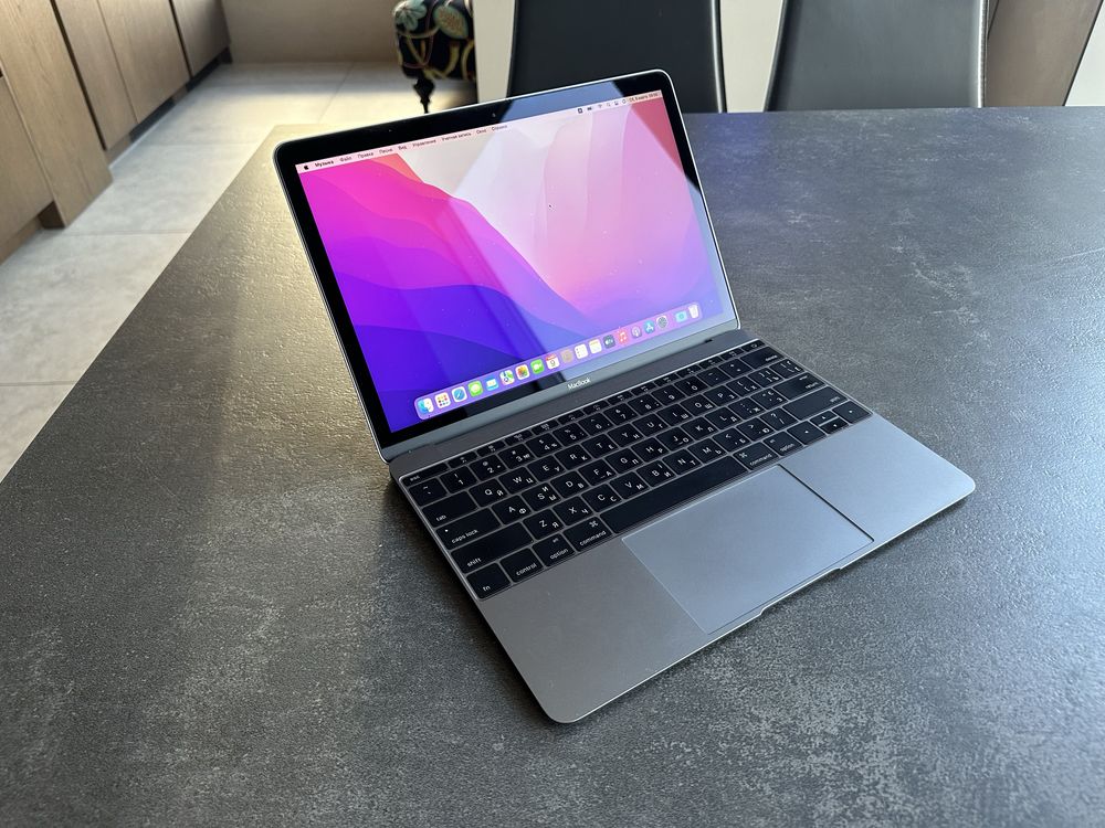 MacBook (Retina, 12-inch, 2016)