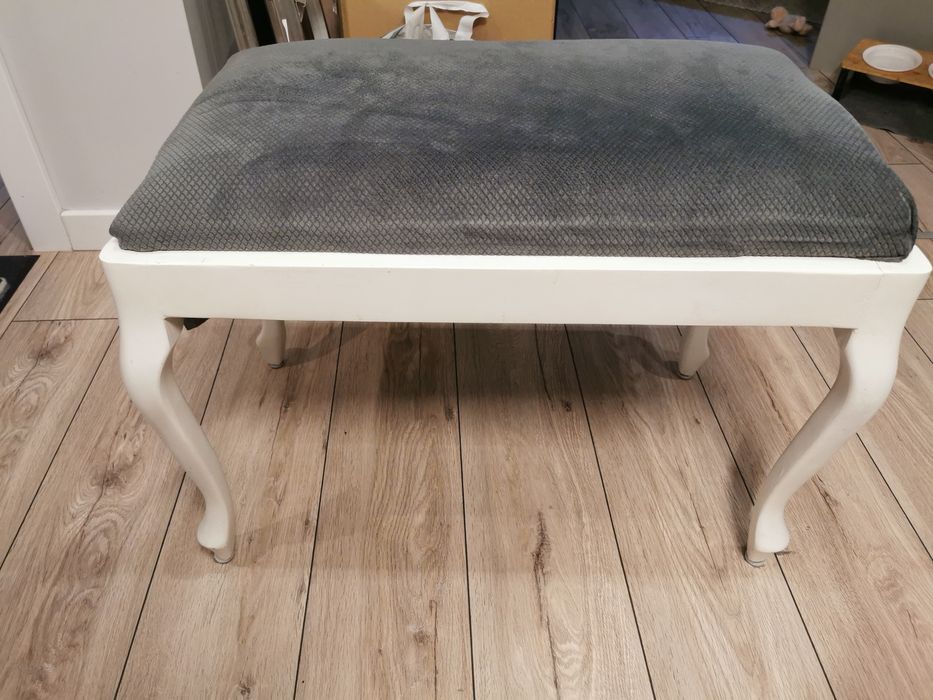 Toaletka/biurko Malm z lustrem