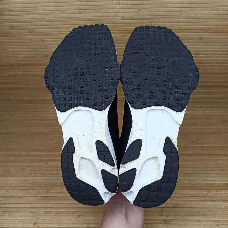 Кросівки Nike Air Zoom-Type розмір 41 (26 см.)