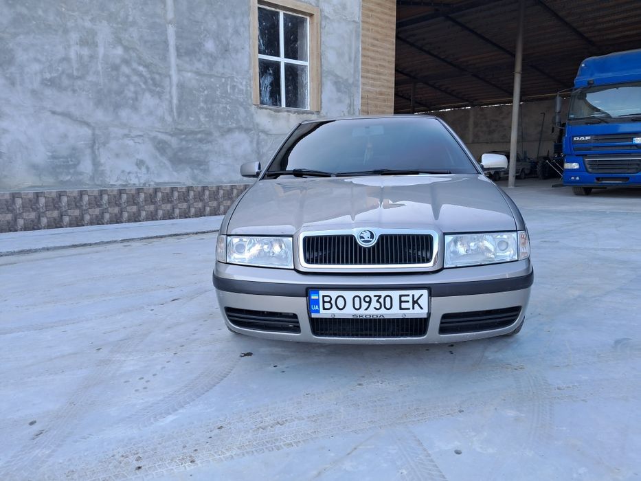 Продам шкода тур 1.9 тді