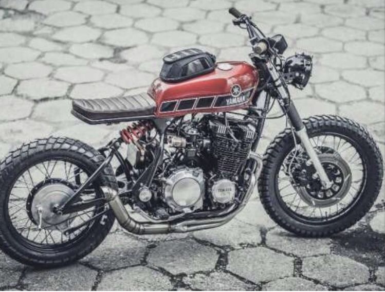 Custom bike, brat, cafe racer Yamaha