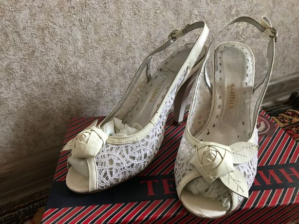 Свадебные туфли кожаные 36 размер