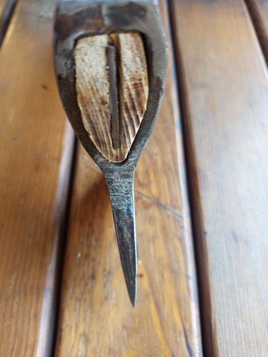 Топор 1 ГПЗ "Москва"