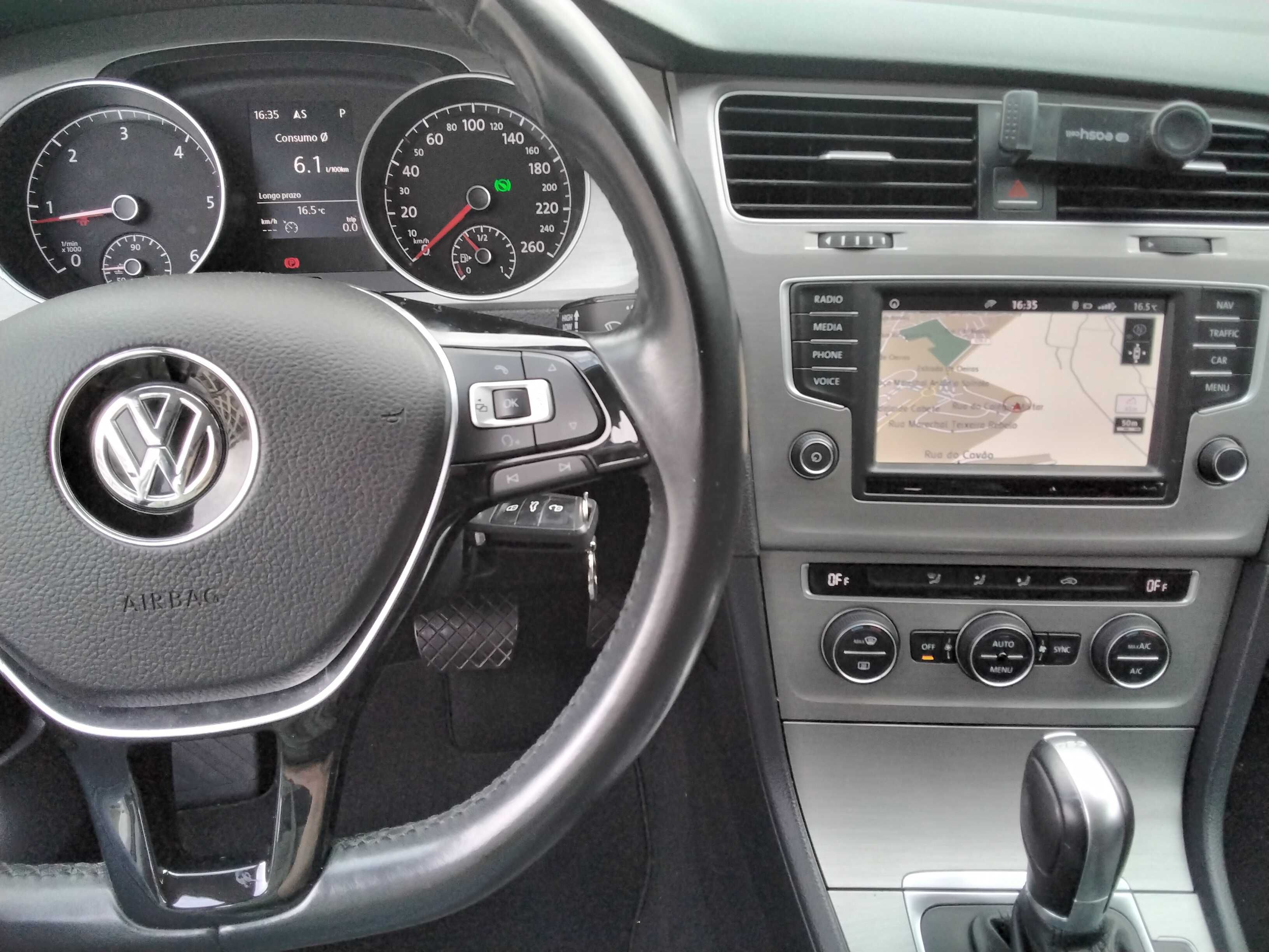 Volkswagen Golf 1.6 TDI GPS BlueMotion Edition