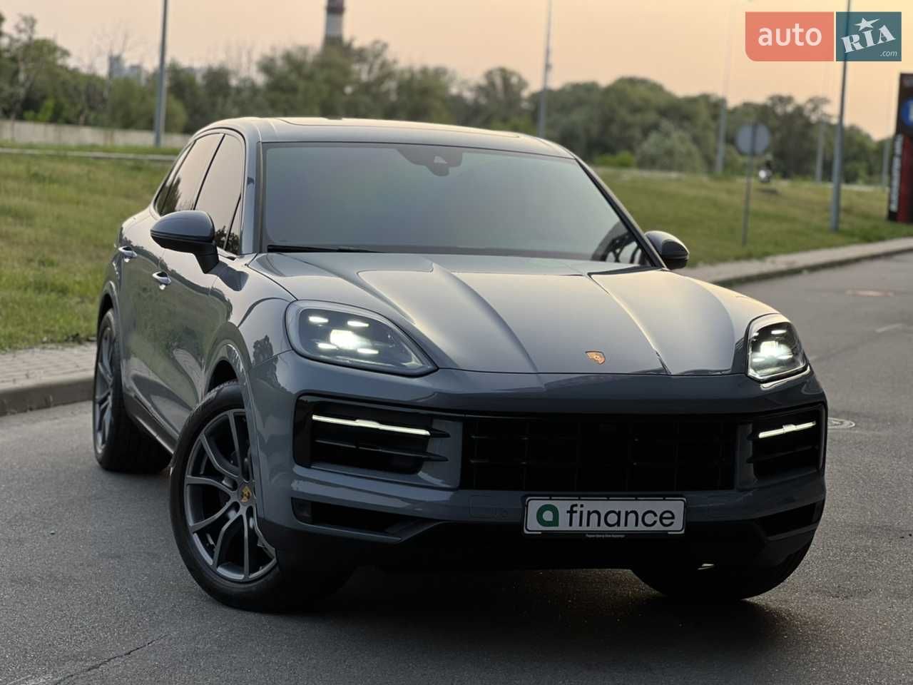 Продам Porsche Cayenne 2024, в розстрочку