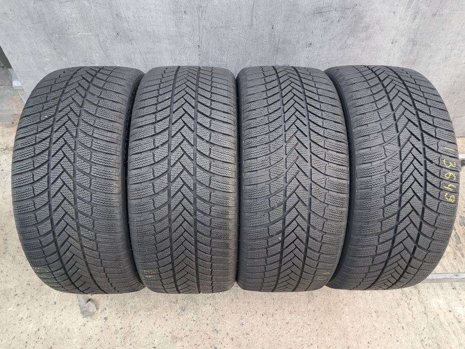 Резина зимова, 245/40 R19 Bridgestone Blizzak LM005 (арт. 13649)
