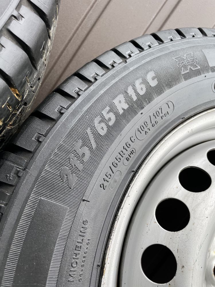 Koła Felgi z Oponami Letnimi Michelin 215/65/16 VW T5 5x120