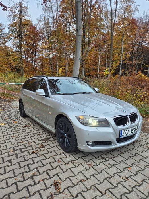 BMW E91 320D 163km, 2 kpl. kół, bi-xenon, panorama, opłaty do 07.2026