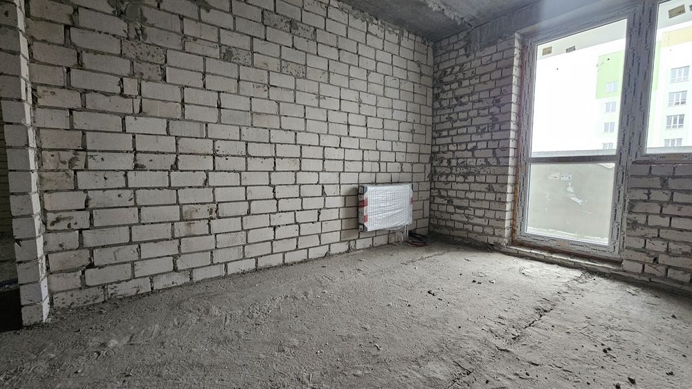 ЖК Мира 3 продам 1 ком квартиру дом с коммуникациями 43м2 .L
Ключи!