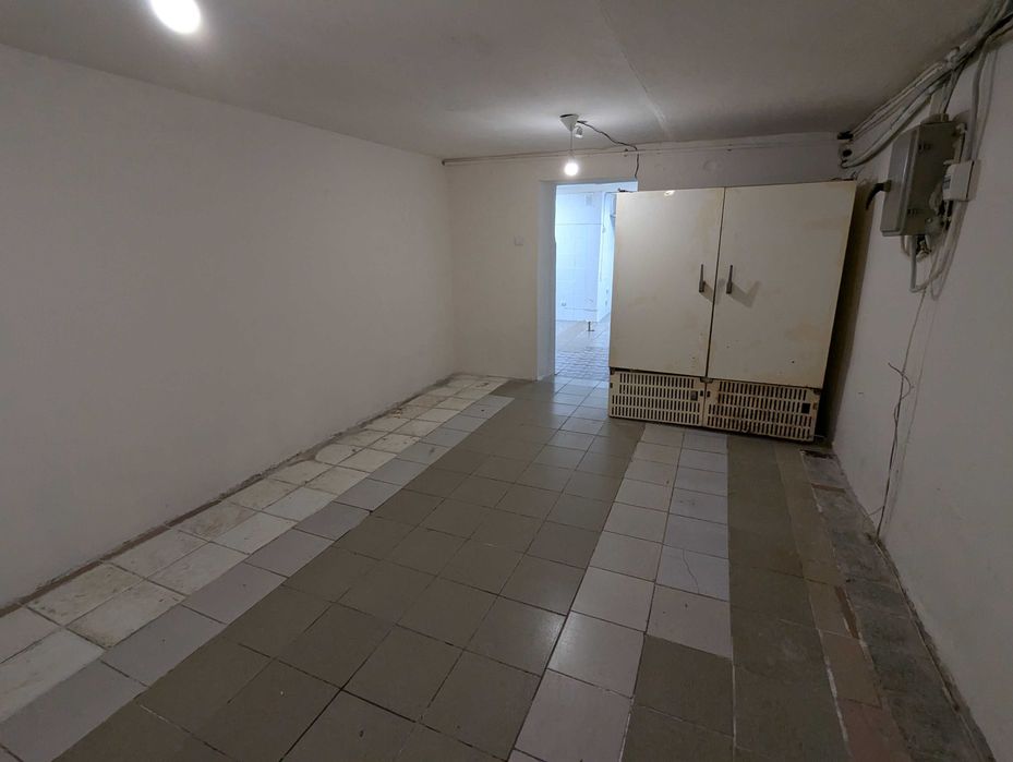 Комерційне підвальне приміщення 206 м²  в м. Луцьк, Київський Майдан