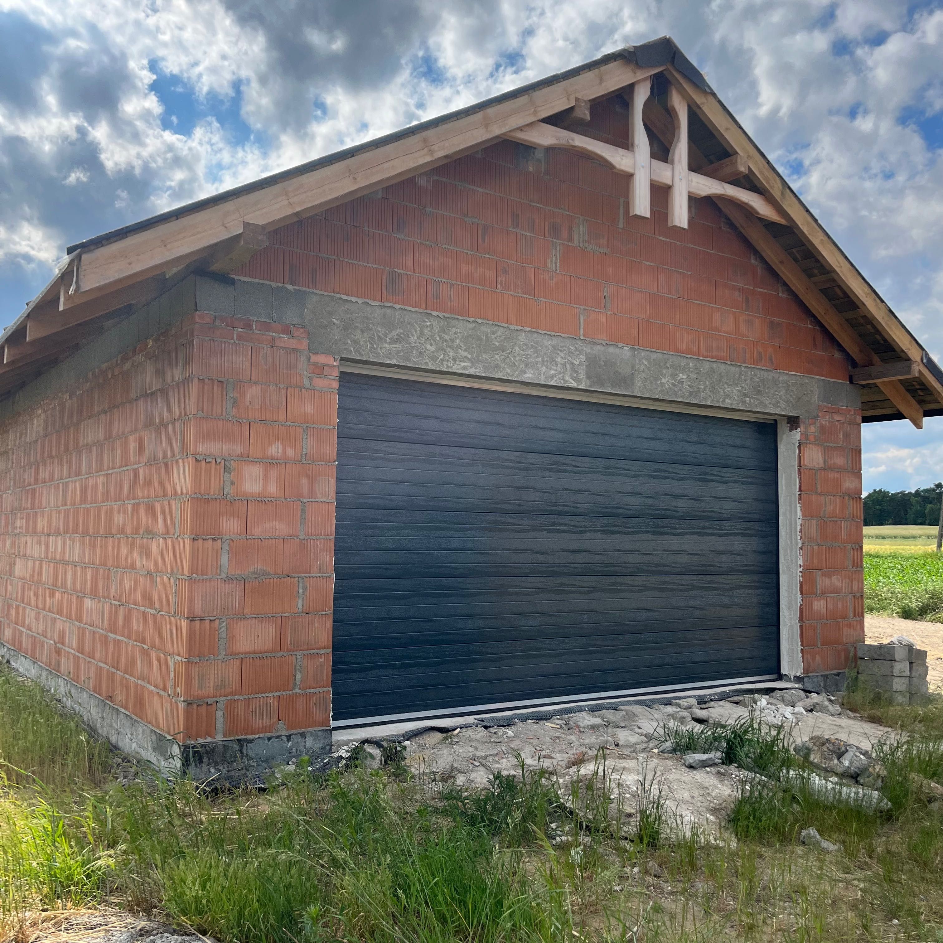 Brama garażowa ZŁOTY DĄB Trzebnica