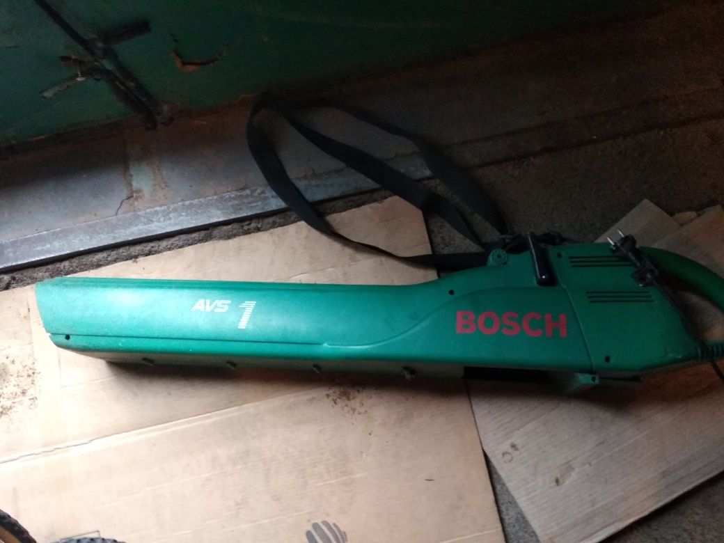 Пылесос Bosch на выдув