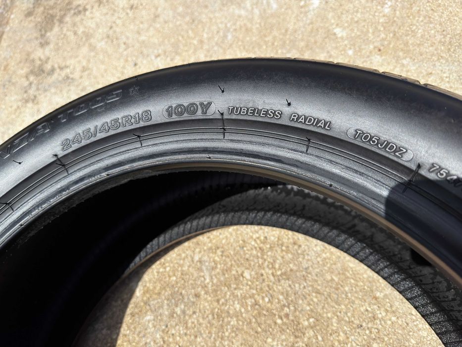 Pneus Bridgestone 245/45R18 T005 100Y XL TL