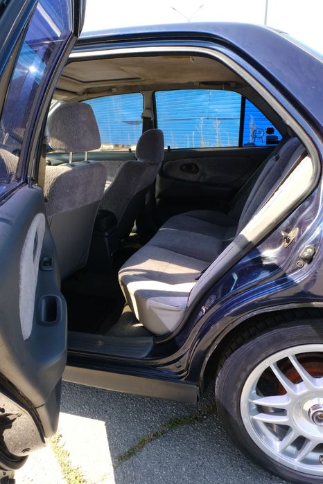 Mitsubishi Lancer 1995 GLXi 1.6