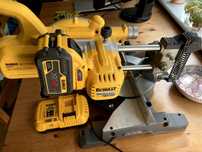 Piła ukosowa Dewalt DCS777 Flexvolt 54V Aku 12ah ,ładowarka