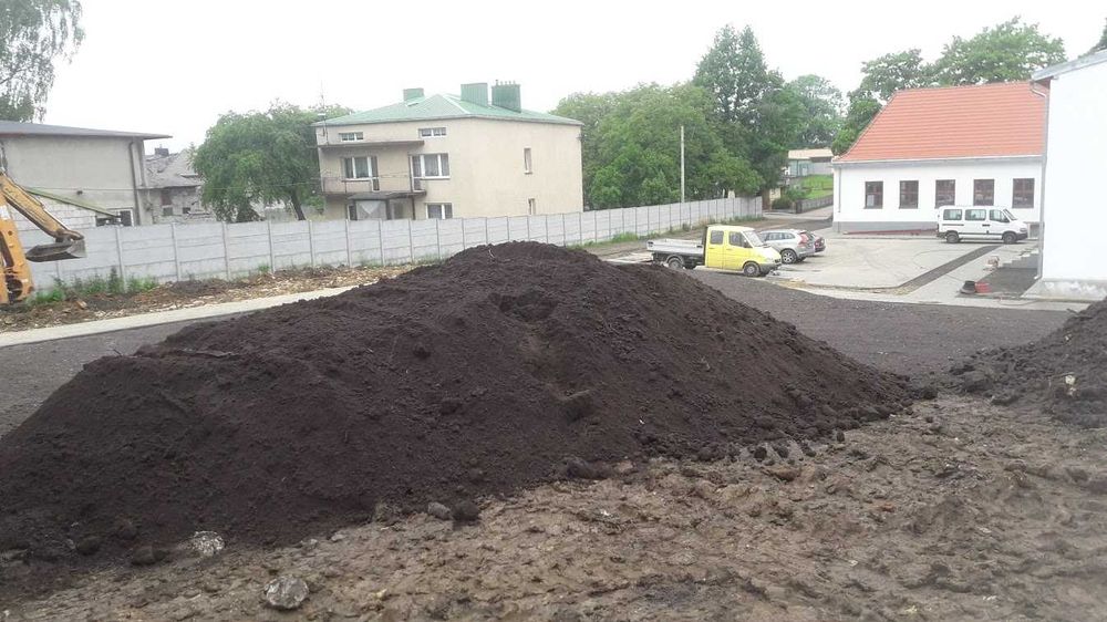 Ziemia ogrodowa czarnoziem humus Przesiewana bez zanieczyszczeń