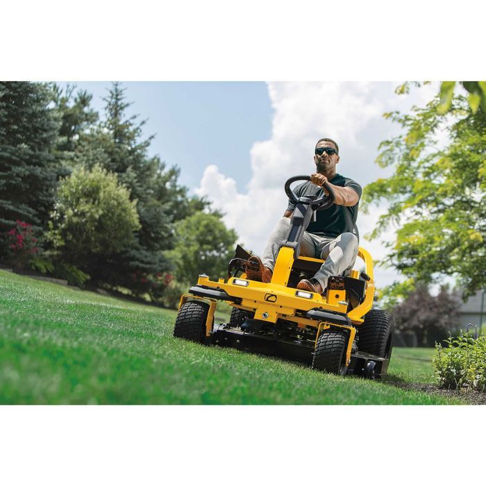 Cub Cadet Zero Turn XZ6 S127 Ultima KAWASAKI traktor ogrodowy kosiarka