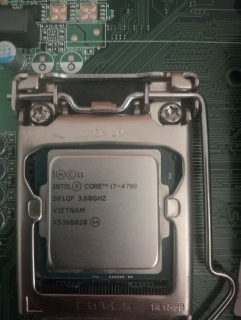 Intel Core i5-4790 + płyta główna + pamięć RAM
