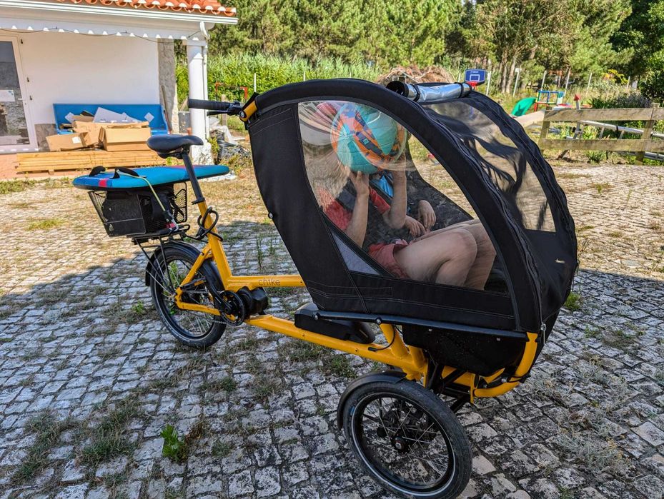 Triciclo elétrico Chike e-Kids 2020 com bateria extra–excelente estado