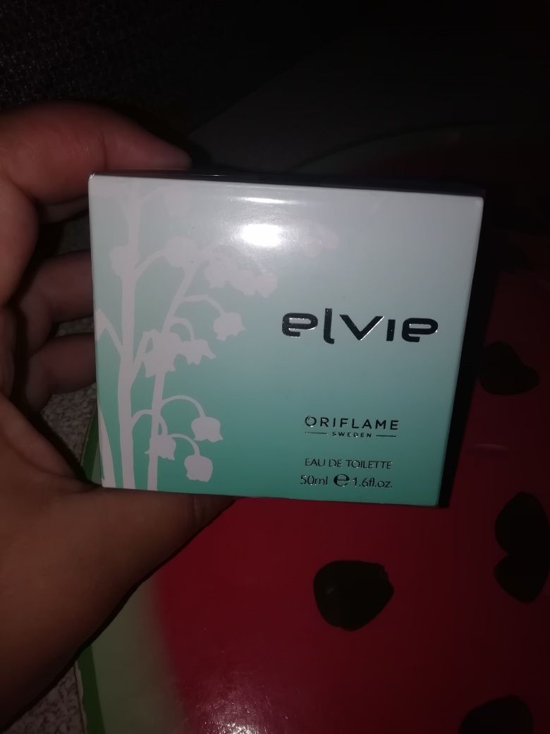 Woda toaletowa Elvie Oriflame nowa