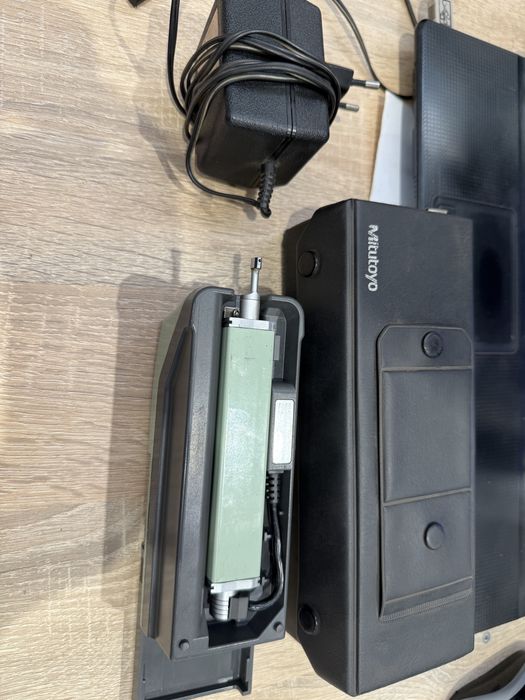 Chropowatościomierz Mitutoyo SJ-201