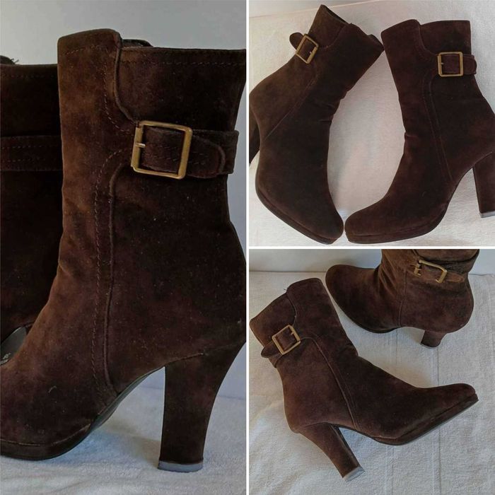 Botins de camurça. Novos.