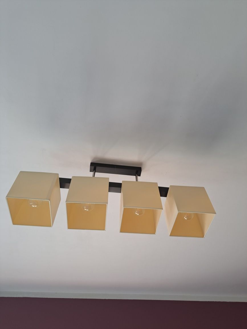 Sprzedam lampe w