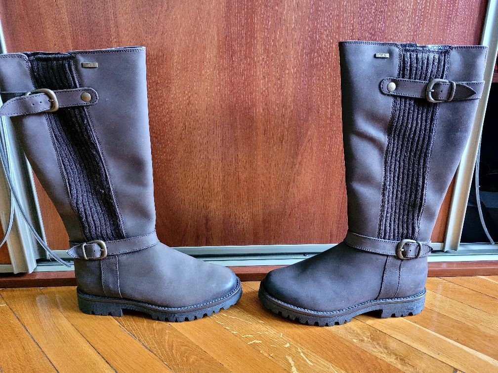 Buty kozaki caprice taupe nubuc nowe rozmiar 38