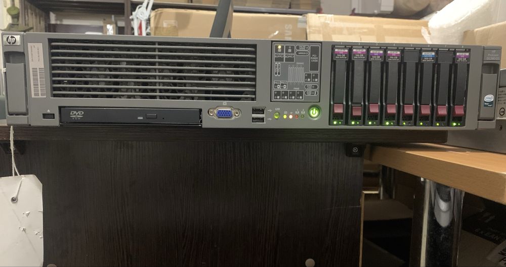 Серверна: HP DL380/64Gb/545Gb/1.7Tb/x2 /APC UPS 1500/комутатор/монитор