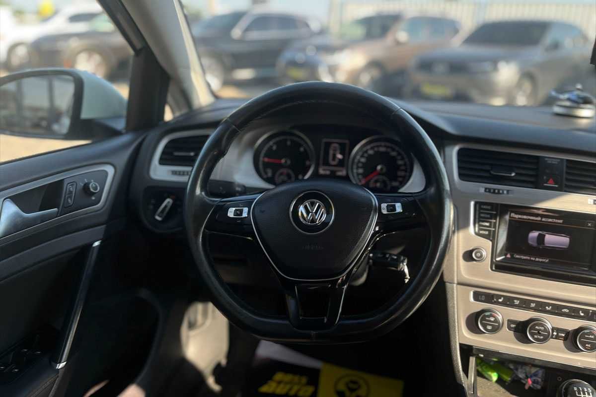 Volkswagen Golf 2014