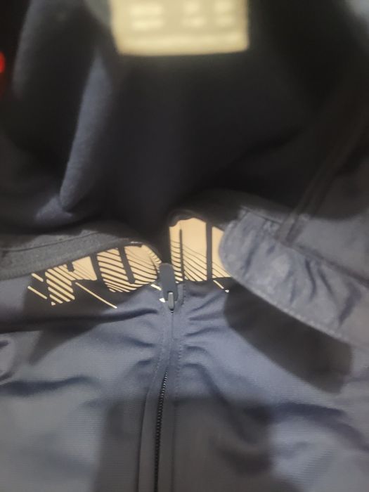 Conjunto Puma original, tamanho XS / 7-8 anos (128 cm.