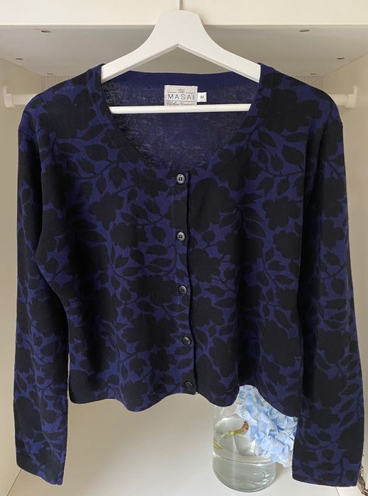 Granatowy sweter kardigan rozpinany w żakardowe wzory angora wełna M