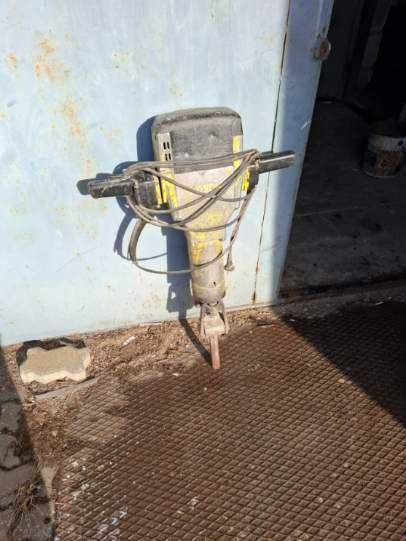 Młot GSH wyburzeniowy