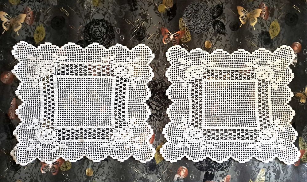 Três Naperons em croché