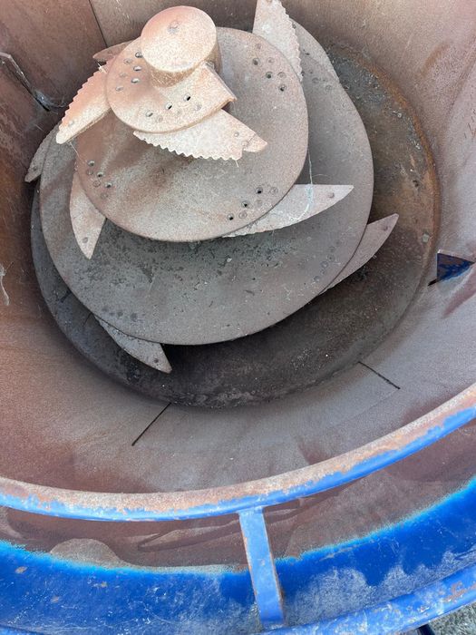 Wóz paszowy Alimamix