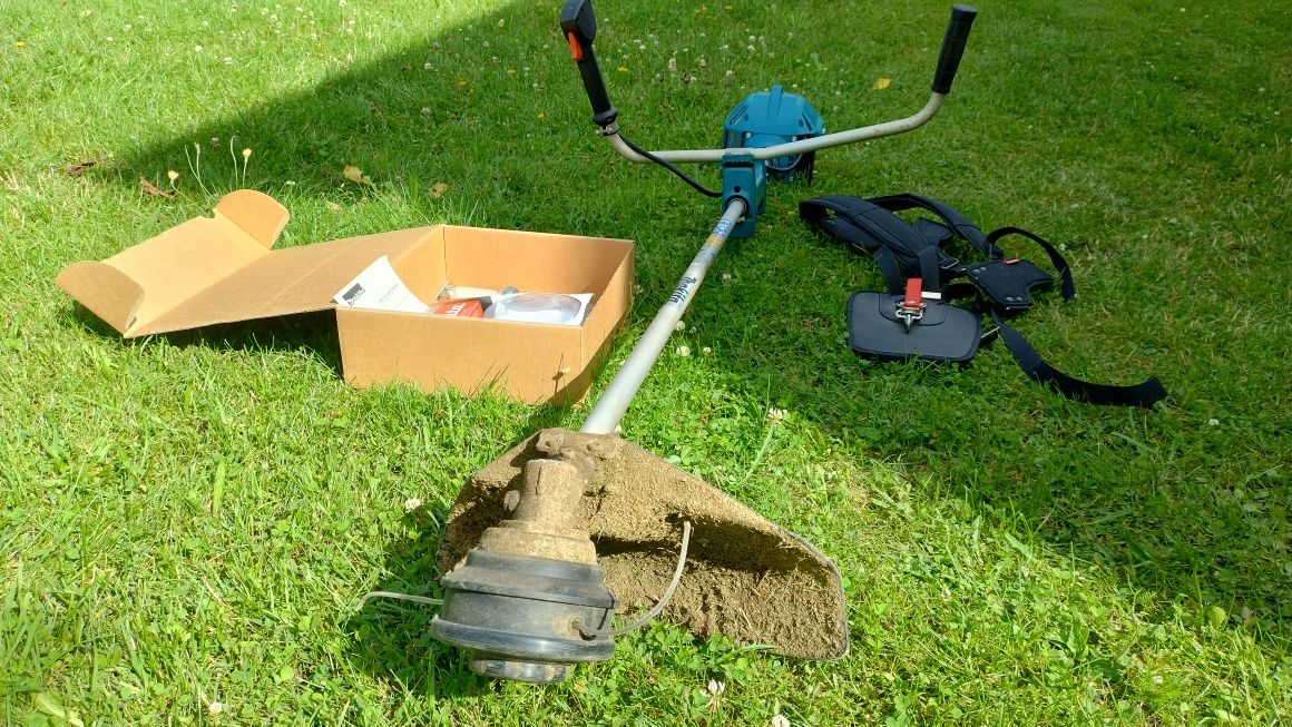Kosa spalinowa Makita DBC 400 2.4 K.M, Profesjonalna