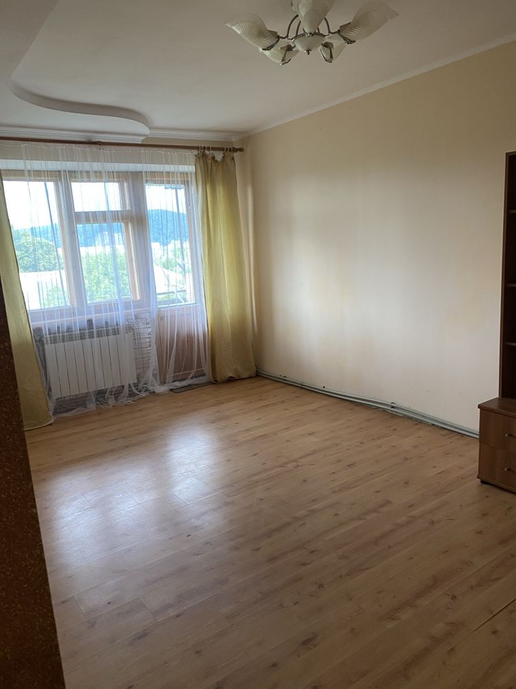 Продам квартиру дві кімнати