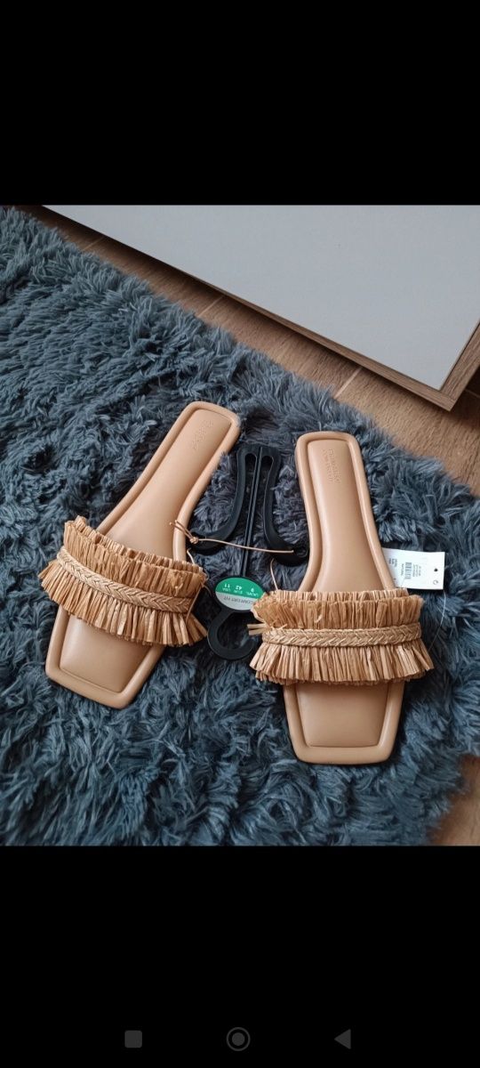 Klapki słomiane Primark